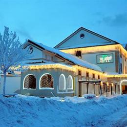 Hotel Sonnenhof Suceava Compare Deals