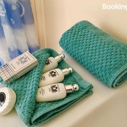 Hovea Hotels Compare Cheap Hovea Accommodation Deals