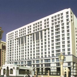 Anwar Al Madinah Movenpick Hotel