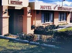 Anchor Wheel Motel Restaurant St Helens Compare Deals About Anchor Wheel Motel Restaurant