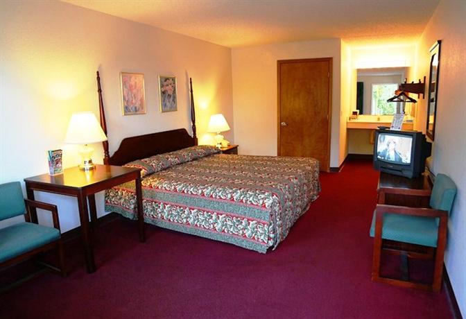 Branson Vacation Inn & Suites