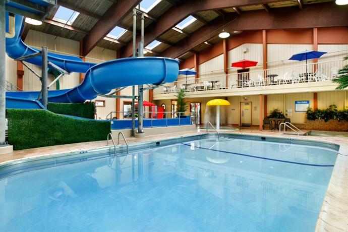 Quality Inn Suites Detroit Lakes Mn Compare Deals