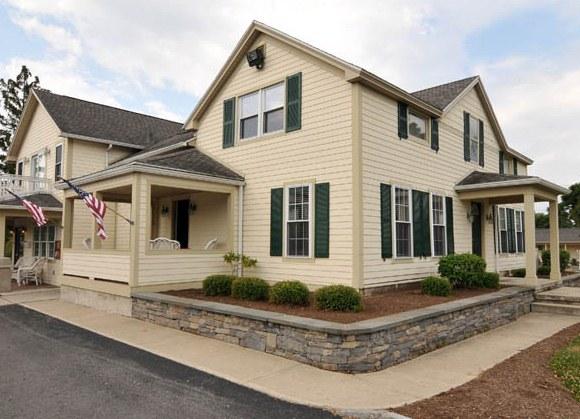 Skaneateles Suites