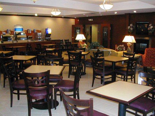 Holiday Inn Express Hotel & Suites Erie