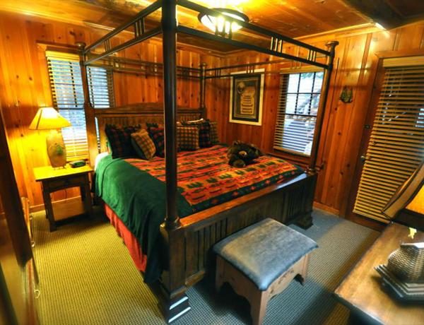 The Lodge At Suttle Lake Sisters Compare Deals