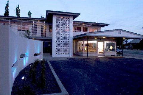 Modern Hotel