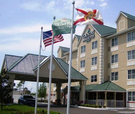 Country Inn & Suites Port Charlotte