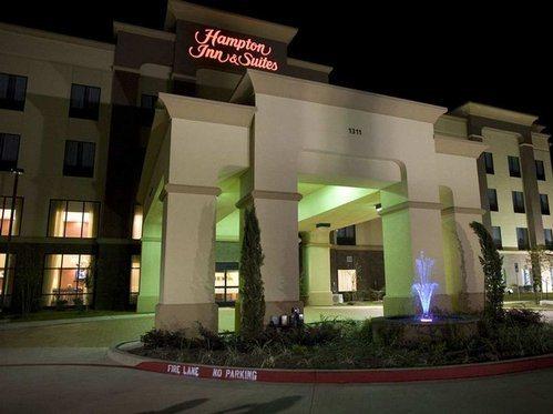 Hampton Inn & Suites Dallas Desoto