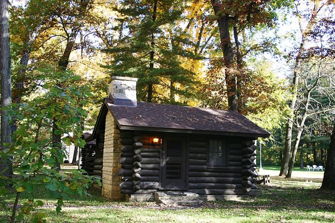 White Pines Resort Dixon Compare Deals