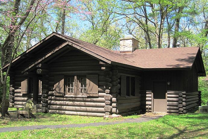 White Pines Resort Dixon Compare Deals