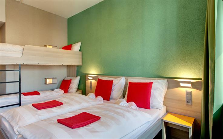 meininger hotel west
