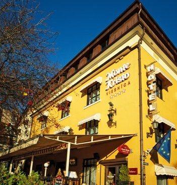 Monte Kristo Hotel