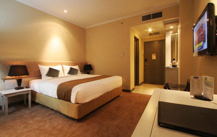 Dafam Hotel Semarang - Compare Deals