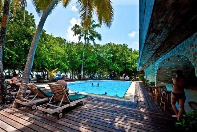 Reethi Beach Resort Fonimagoodhoo Compare Deals About Reethi Beach Resort
