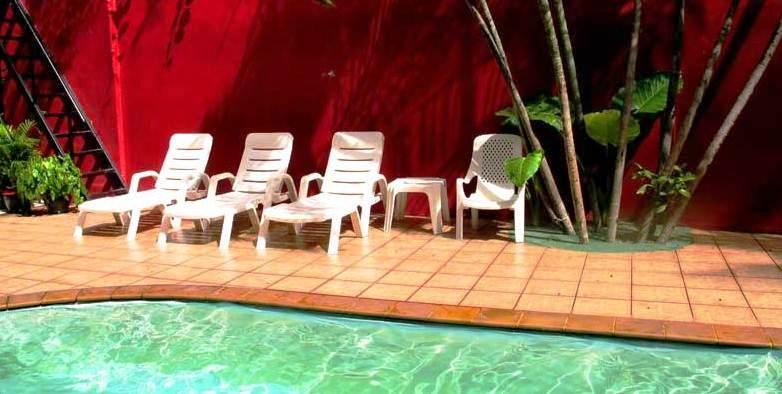 Phuket Guest Friendly Hotels - Boomerang Inn