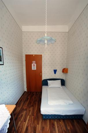 Hotel Pension Arpi Vienna