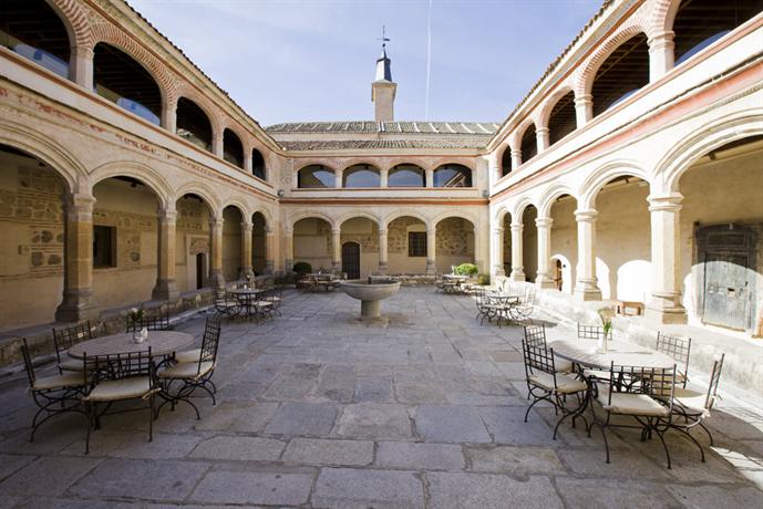 Hotel San Antonio El Real