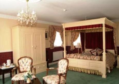Upland Park Hotel Droxford Compare Deals