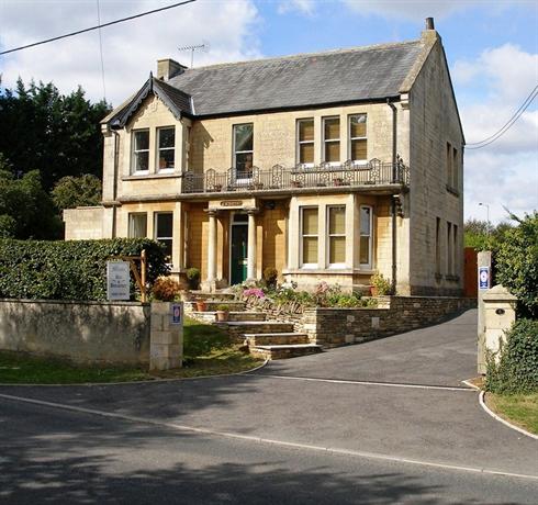 The Hollies Bed and Breakfast Corsham, 코샴 - 호텔 가격비교