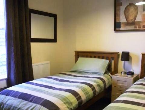 New Road Guest House Chippenham