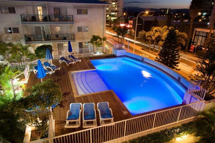 래플스 로열 아파트먼트 골드코스트, Raffles Royale Apartments Gold Coast