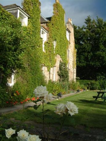 Loch Kinord Hotel Dinnet