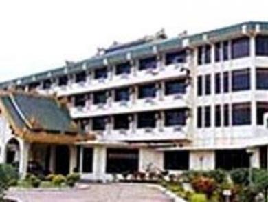 Amazing Kengtong Resort