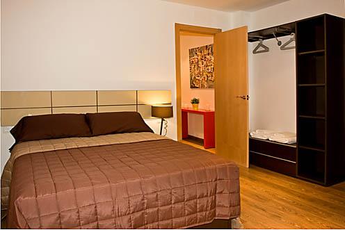 Feelathome Apartments Barcelona