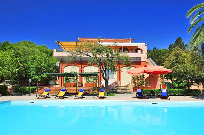 Hotel Fuile E Mare Cala Liberotto Compare Deals