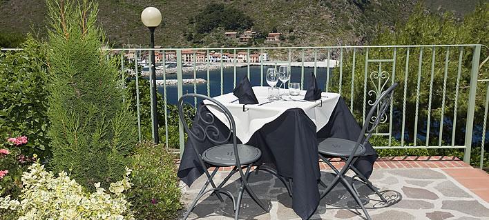 Resort La Mandola Capraia Isola Compare Deals - 