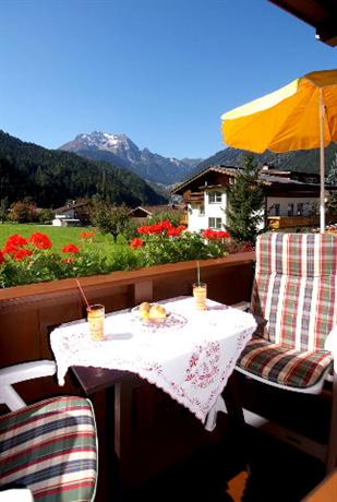 Hotel Maximilian Mayrhofen