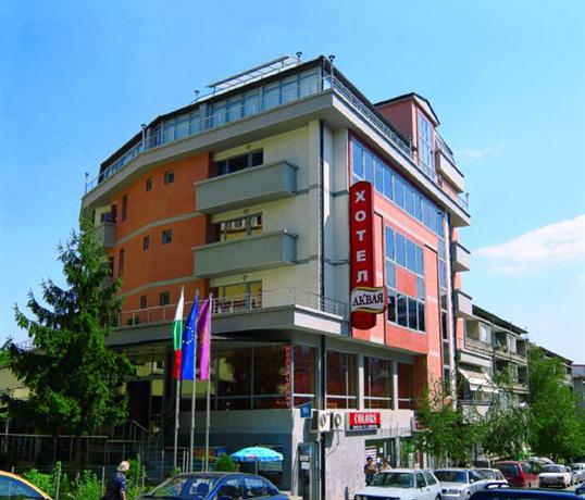 Hotel Akvaya