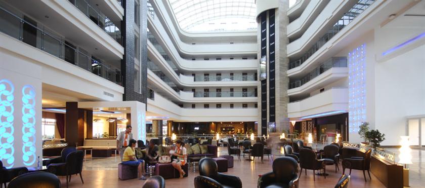 Sea World Resort & Spa Side