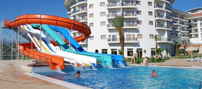 Sea World Resort & Spa Side