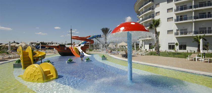 Sea World Resort & Spa Side