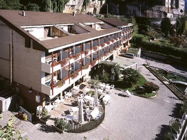 Hi Hotel