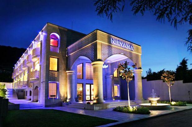 Familly Art Hotel Nirvana