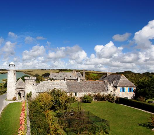 Chateau Du Rozel, Le Rozel Compare Deals