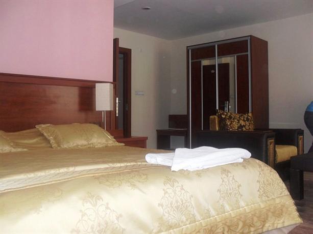 Yakut Hotel Van