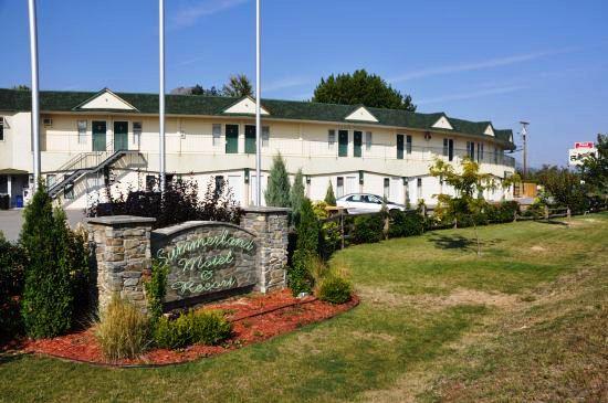 Summerland golf deals