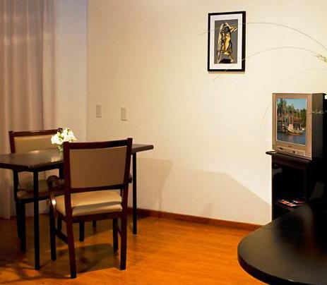 Urquiza Apart Hotel & Suites Rosario