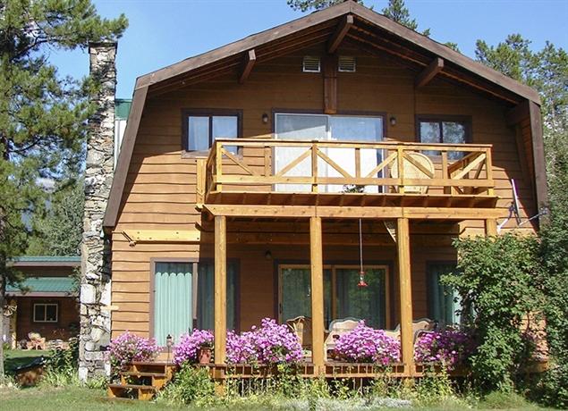 Mica Mountain Lodge Log Cabins Valemount Compare Deals