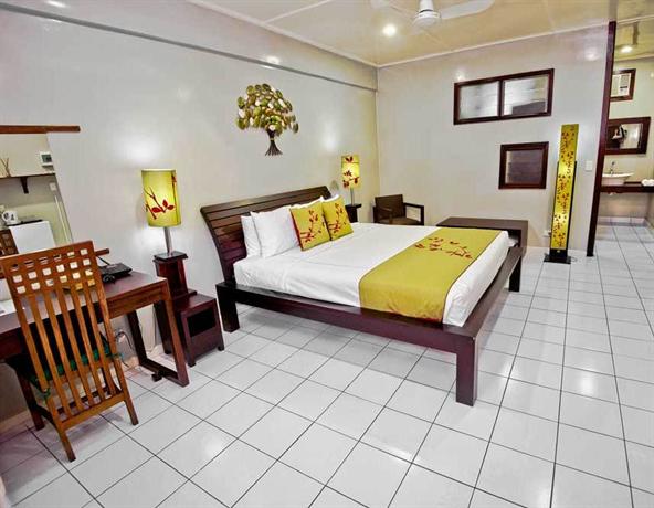 Raintree Lodge