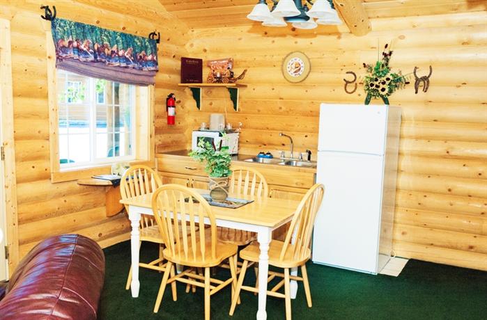 Cabin Creek Inn Thayne Compare Deals