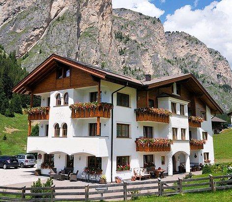 Garni Hotel Iris