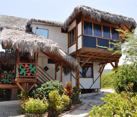 Azuluna Ecolodge