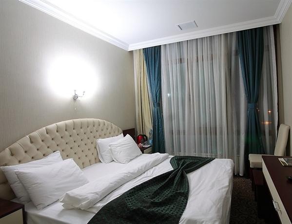 Grand Ani Hotel
