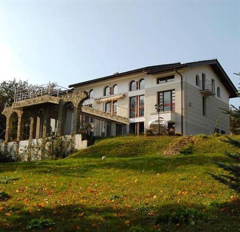 Rapsodia Pension