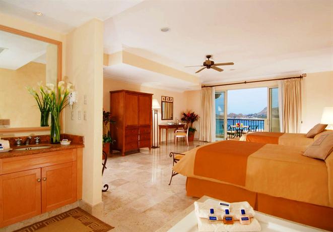 Villa del Arco Beach Resort & Spa