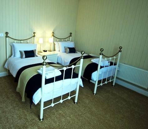 Ashbury Bed & Breakfast